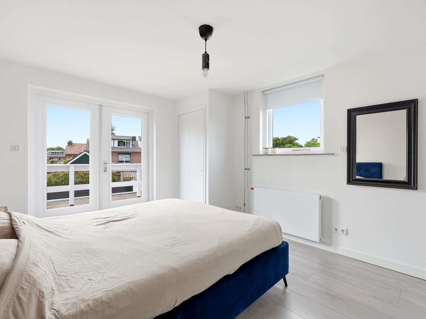 Elegant Fully Renovated Four Bedroom Detached Home in Warnsveld — 20