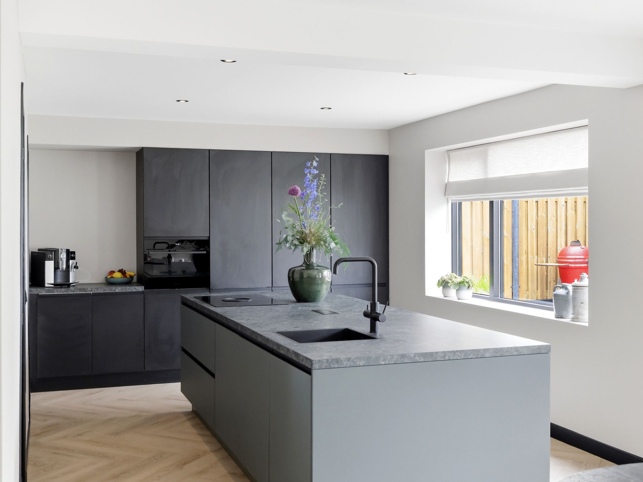 Elegant Fully Renovated Four Bedroom Detached Home in Warnsveld — 15