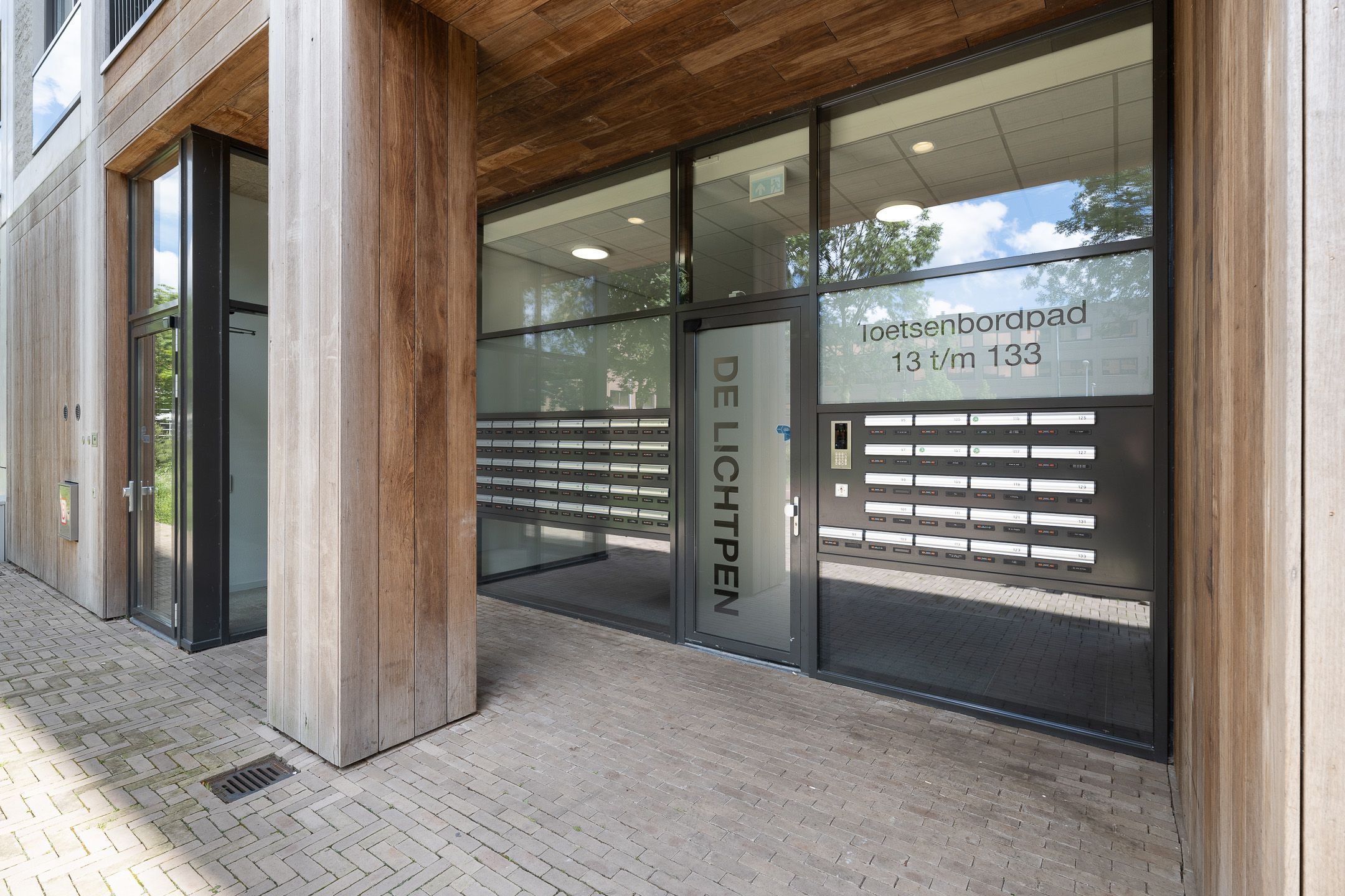 Photo 63 of Toetsenbordpad 131
