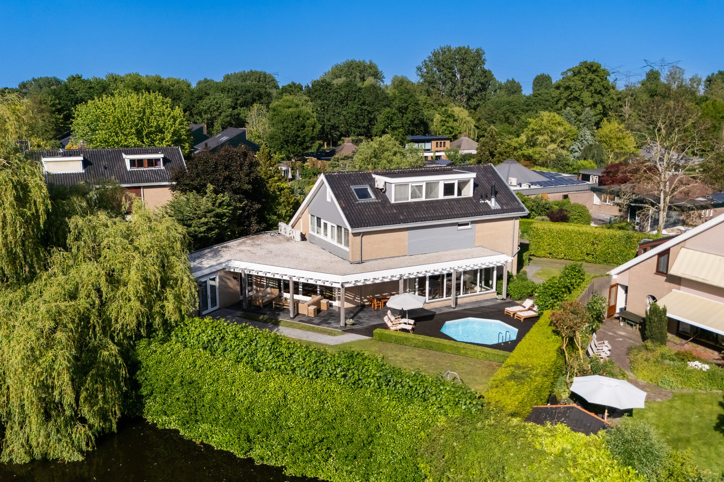 Foto 74 van Burgemeester Lepelaarssingel 7