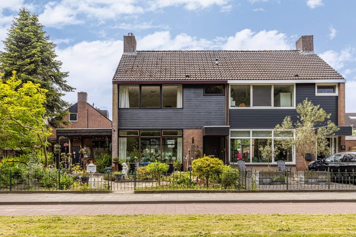Photo 2 of Pekelderstraat 37