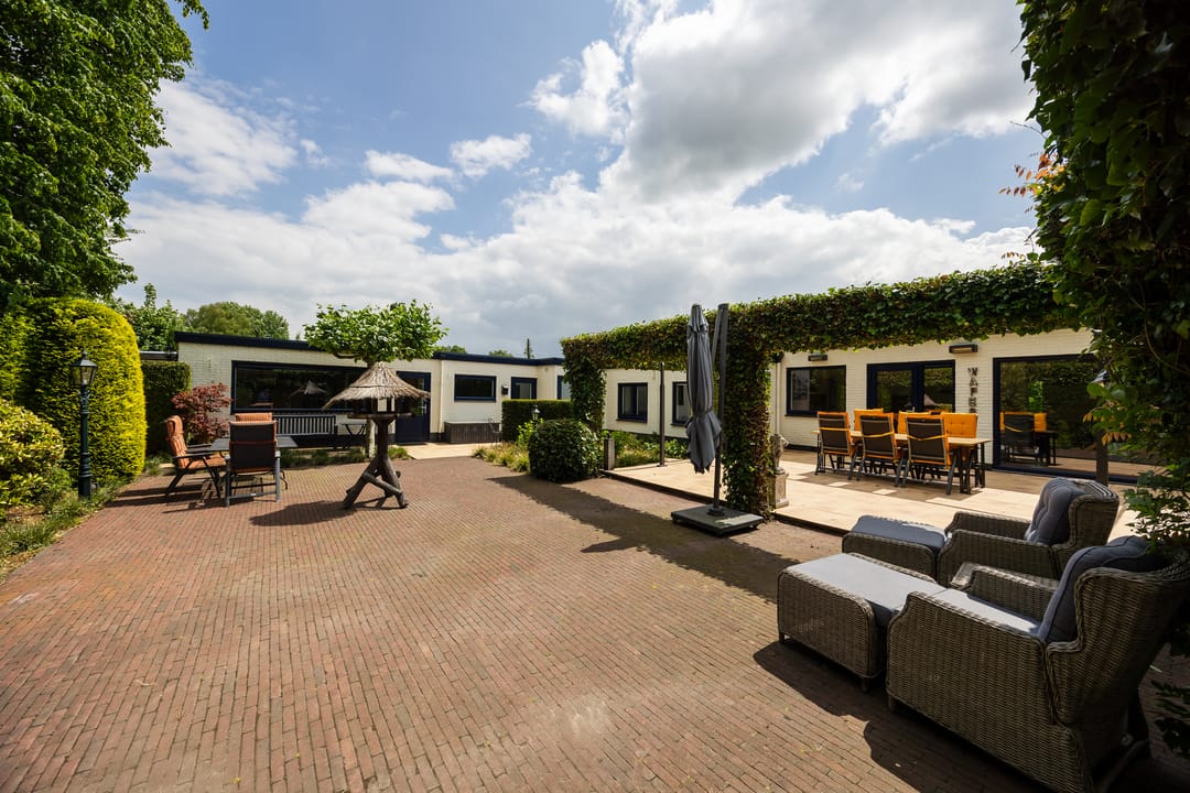 Spacious Single-Floor Bungalow with Large Garden in Green Leusden Location — 31