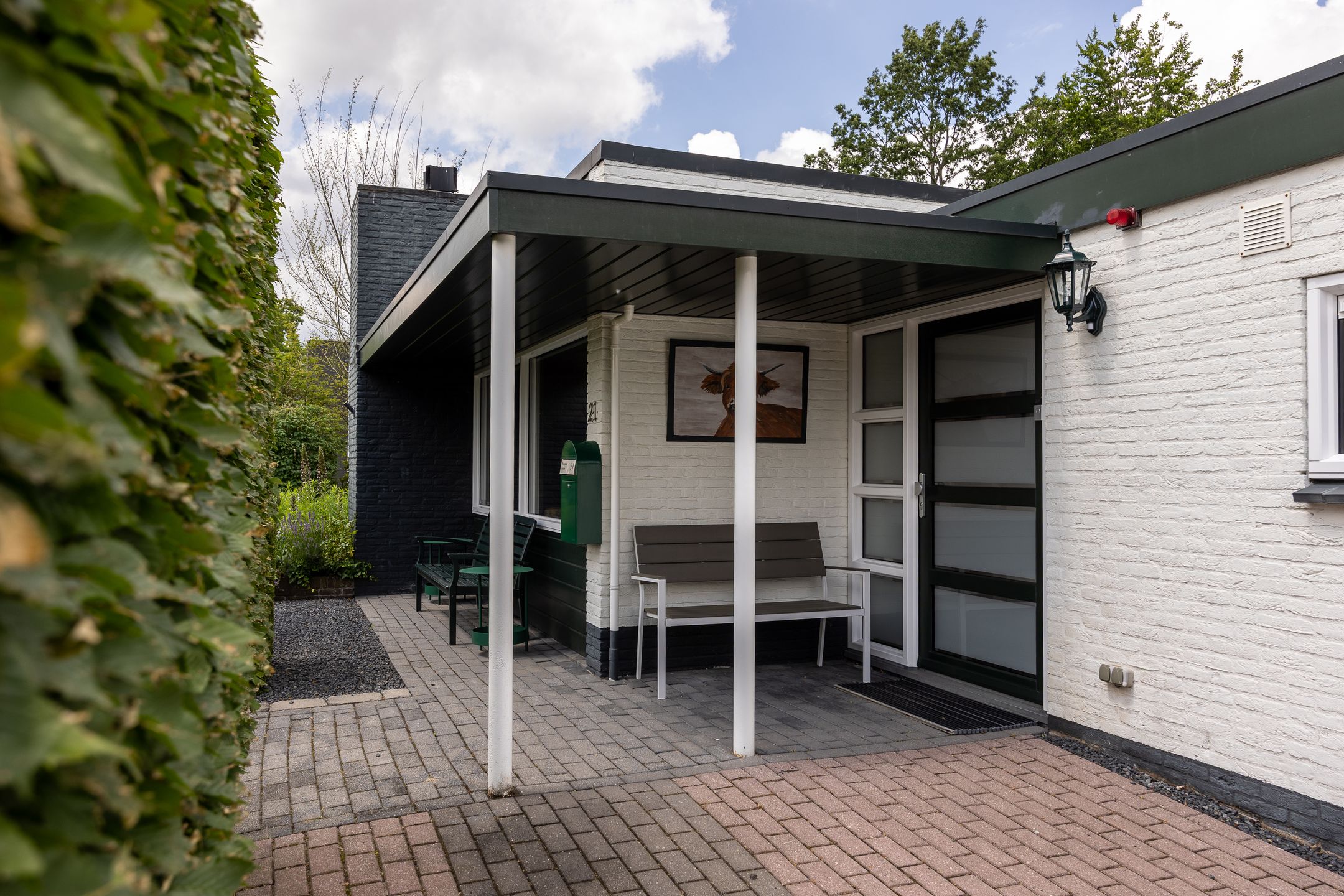 Spacious Single-Floor Bungalow with Large Garden in Green Leusden Location — 42