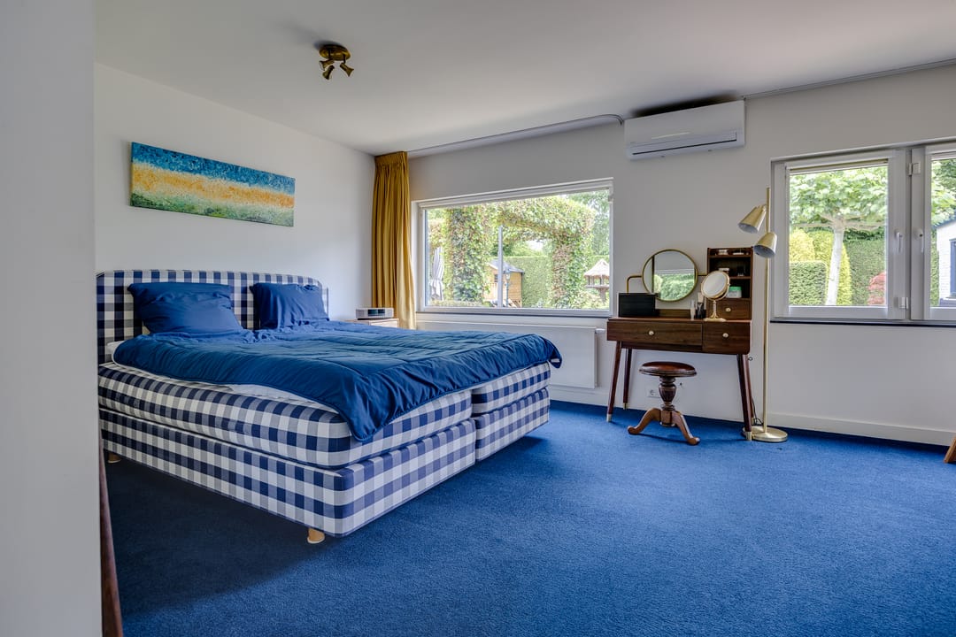 Spacious Single-Floor Bungalow with Large Garden in Green Leusden Location — 17