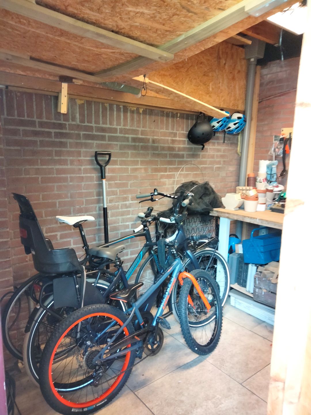 Photo 28 of Dekkerstraat 2
