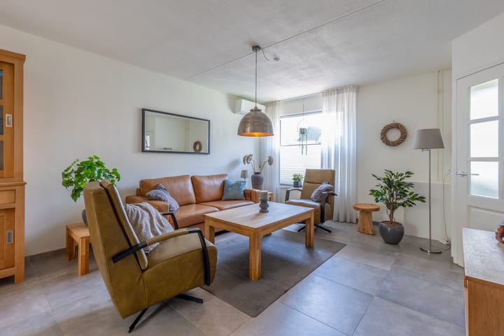 Tussenwoning te koop: Eglantier 30, Brunssum
