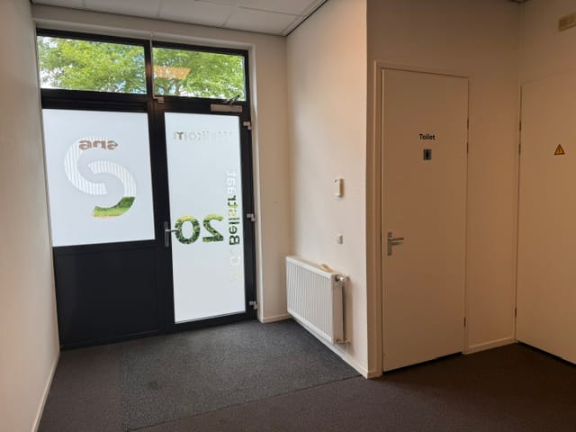 Bekijk foto 4 van A G Bellstraat 20