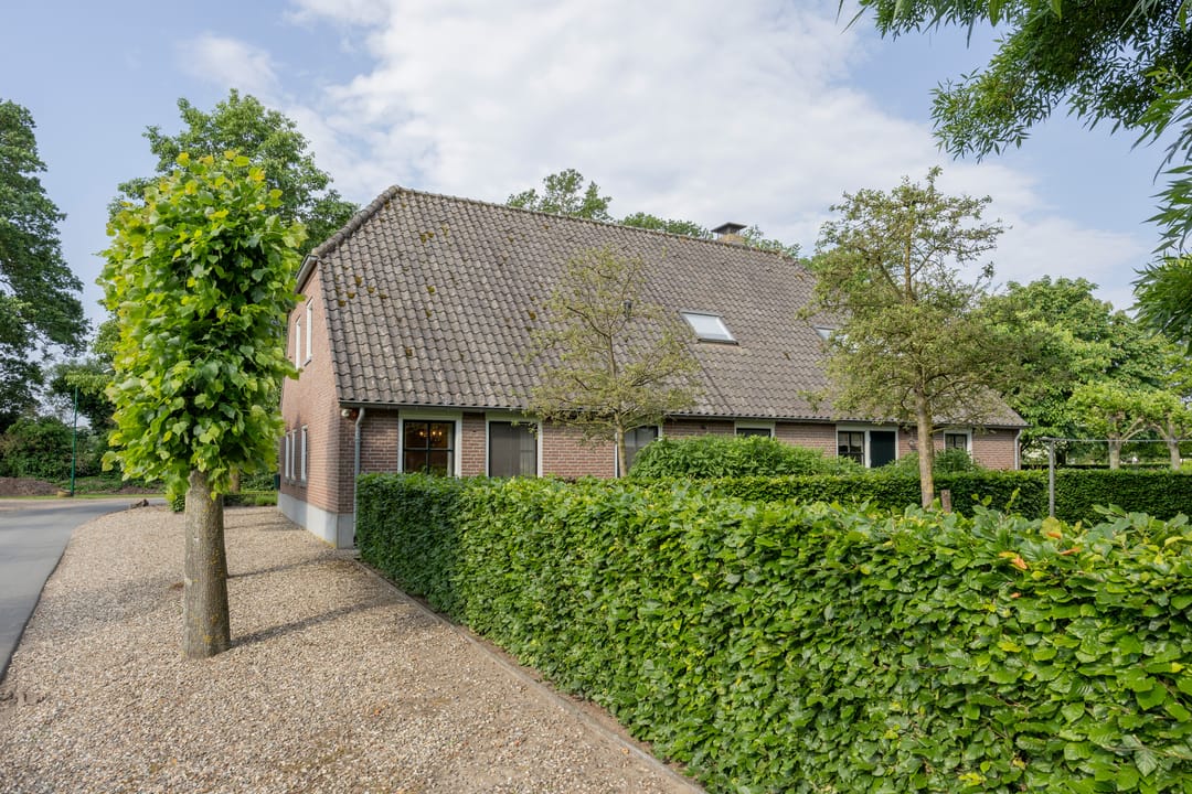 Photo 73 of Zeegstraat 16