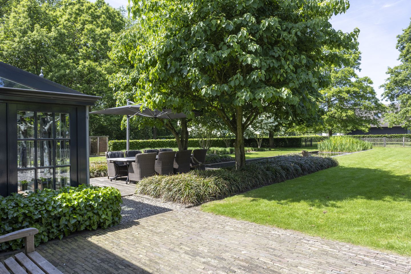 Photo 64 of Zeegstraat 16