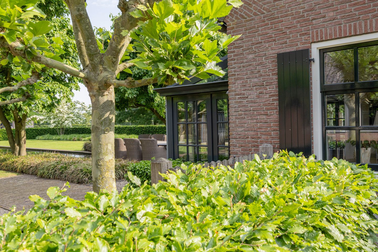 Photo 70 of Zeegstraat 16