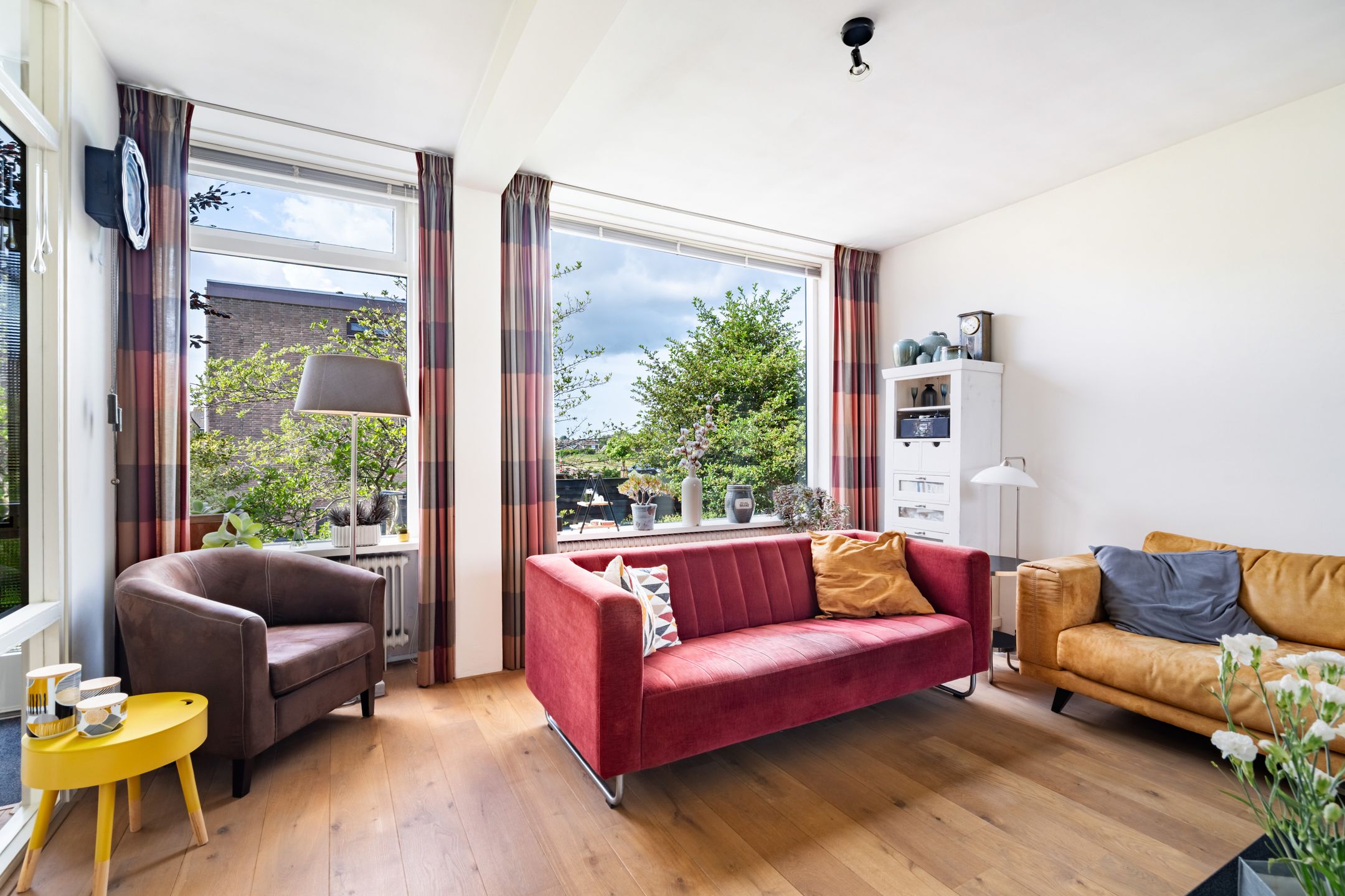 Spacious Semi-Detached Home with Drive-In Garage Near Berkel en Rodenrijs Center — 15