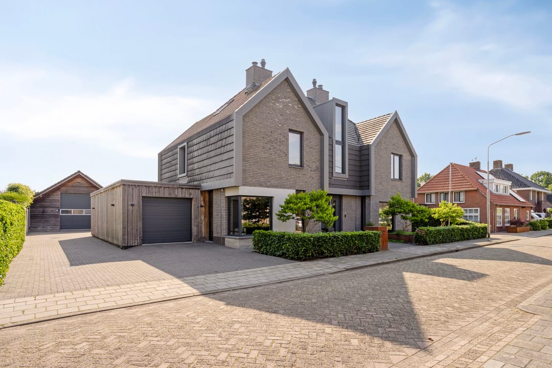 Photo 88 of Eikenstraat 3