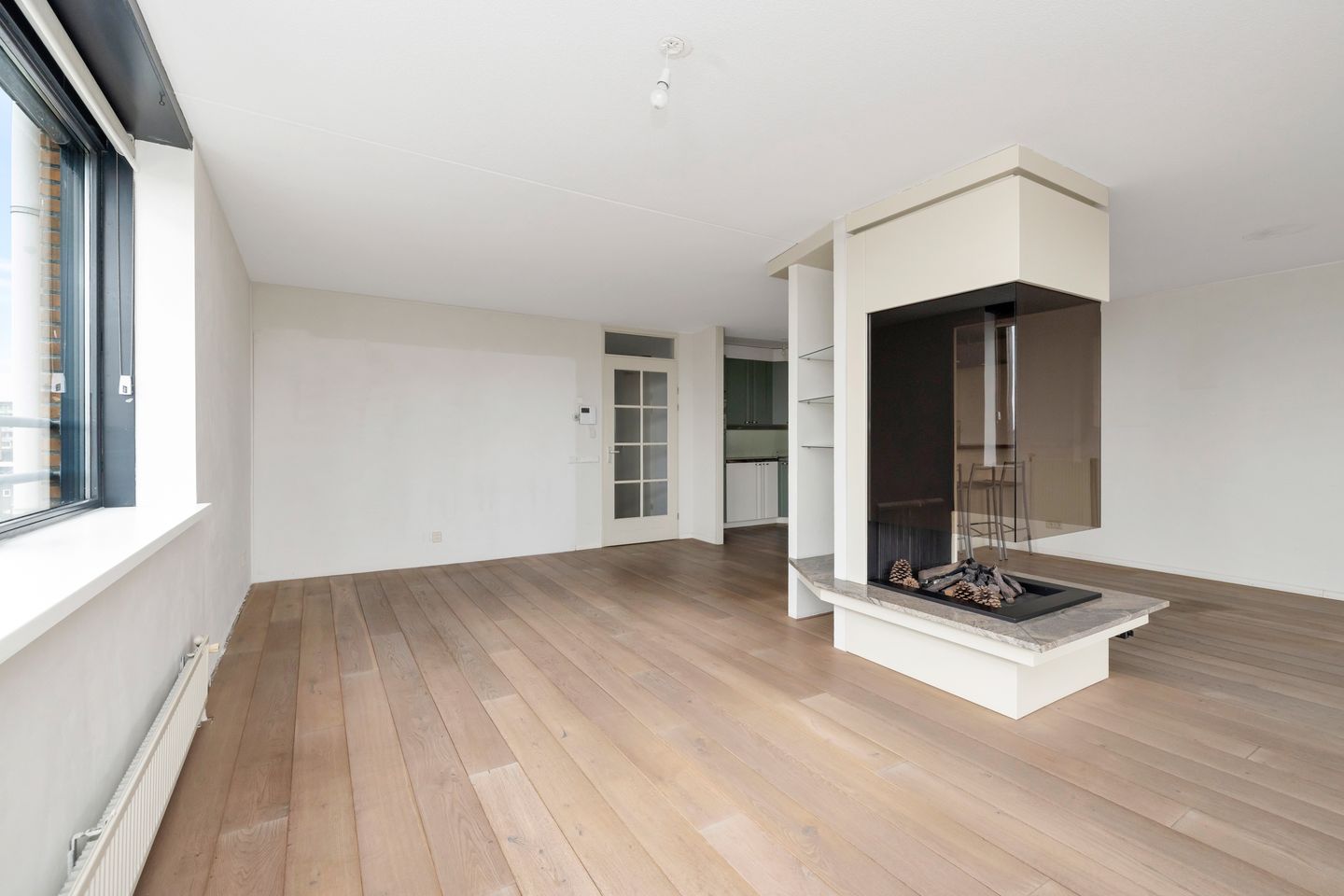 Spacious Corner Apartment with Southwest Balcony and Abundant Natural Light — 14