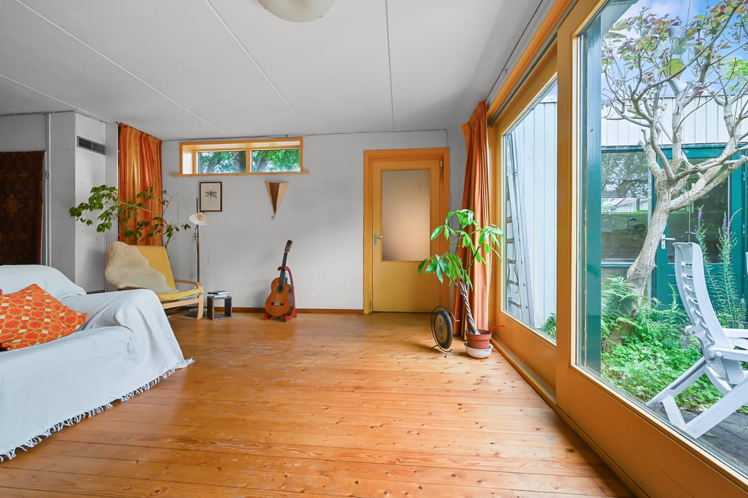 Versatile Corner Home with Ground Floor Extension in Daalmeer — 7