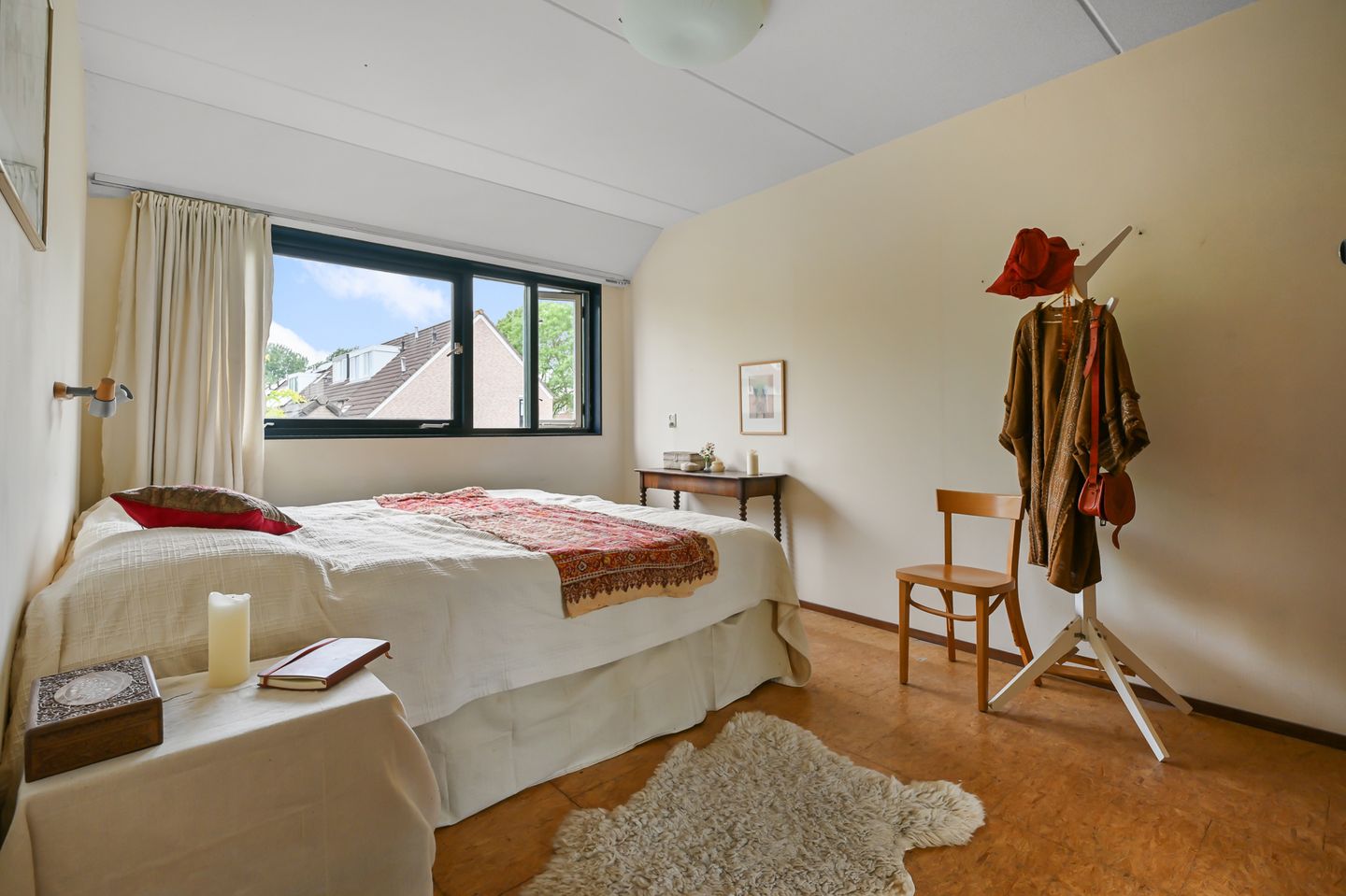 Versatile Corner Home with Ground Floor Extension in Daalmeer — 20
