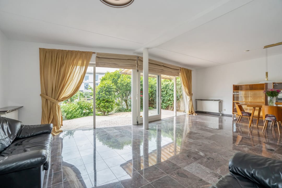 Spacious Waterfront Villa in the Island Kingdom of Wateringse Veld — 11