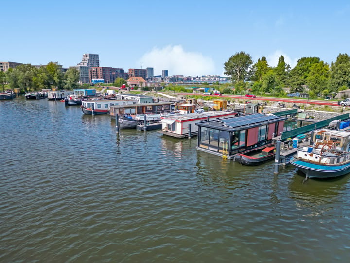 Photo 2 of Zuider IJdijk 113