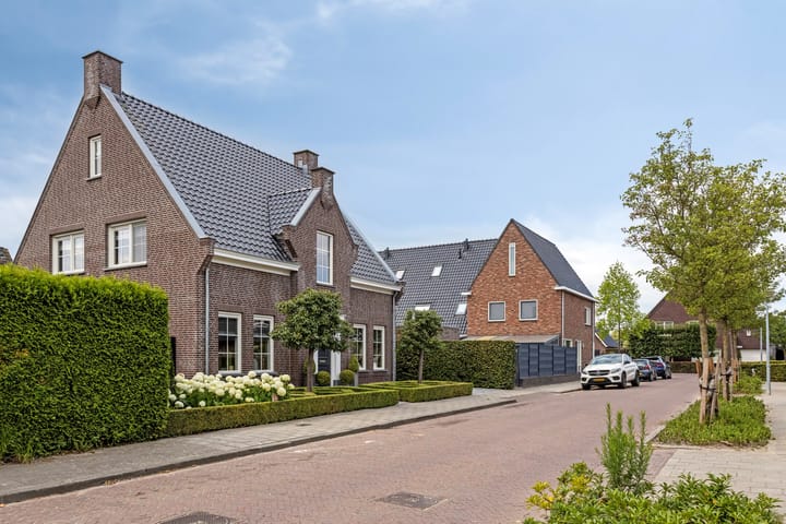 Photo 4 of Bezemerland 9