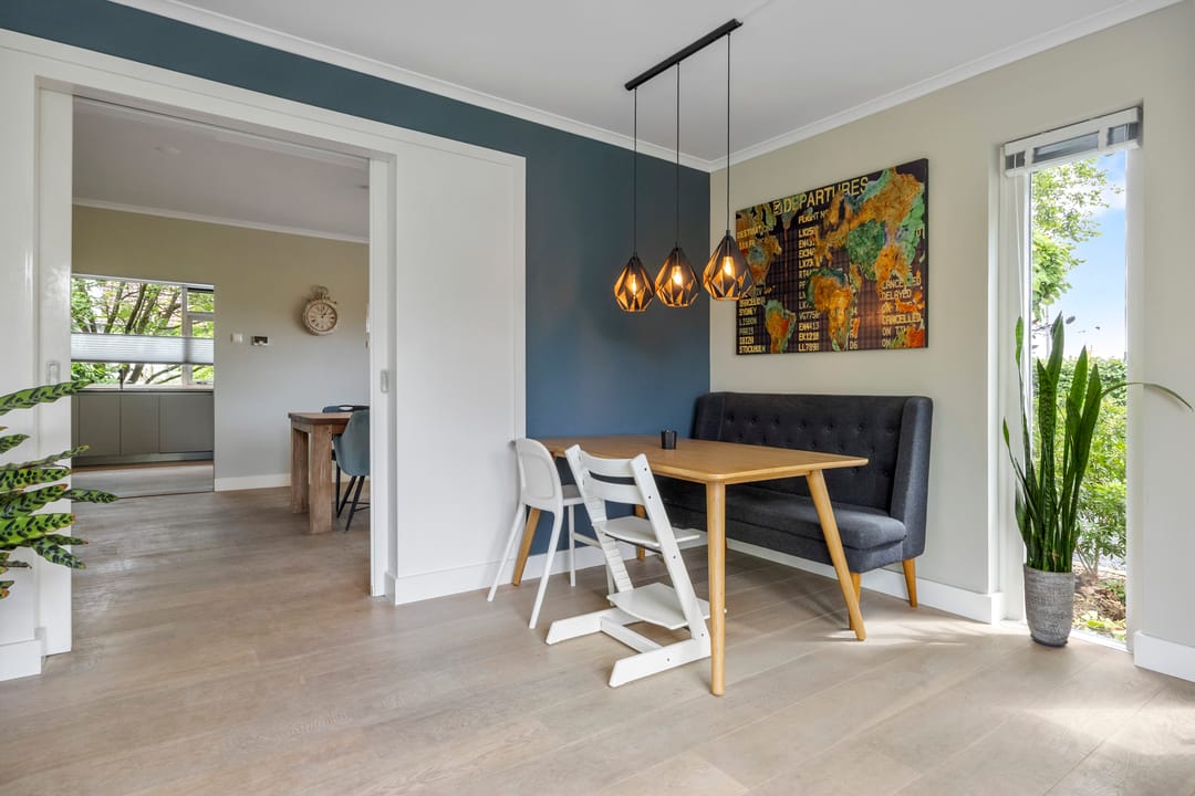 Spacious Detached Family Home with Large Private Garden and Sustainable Features — 17