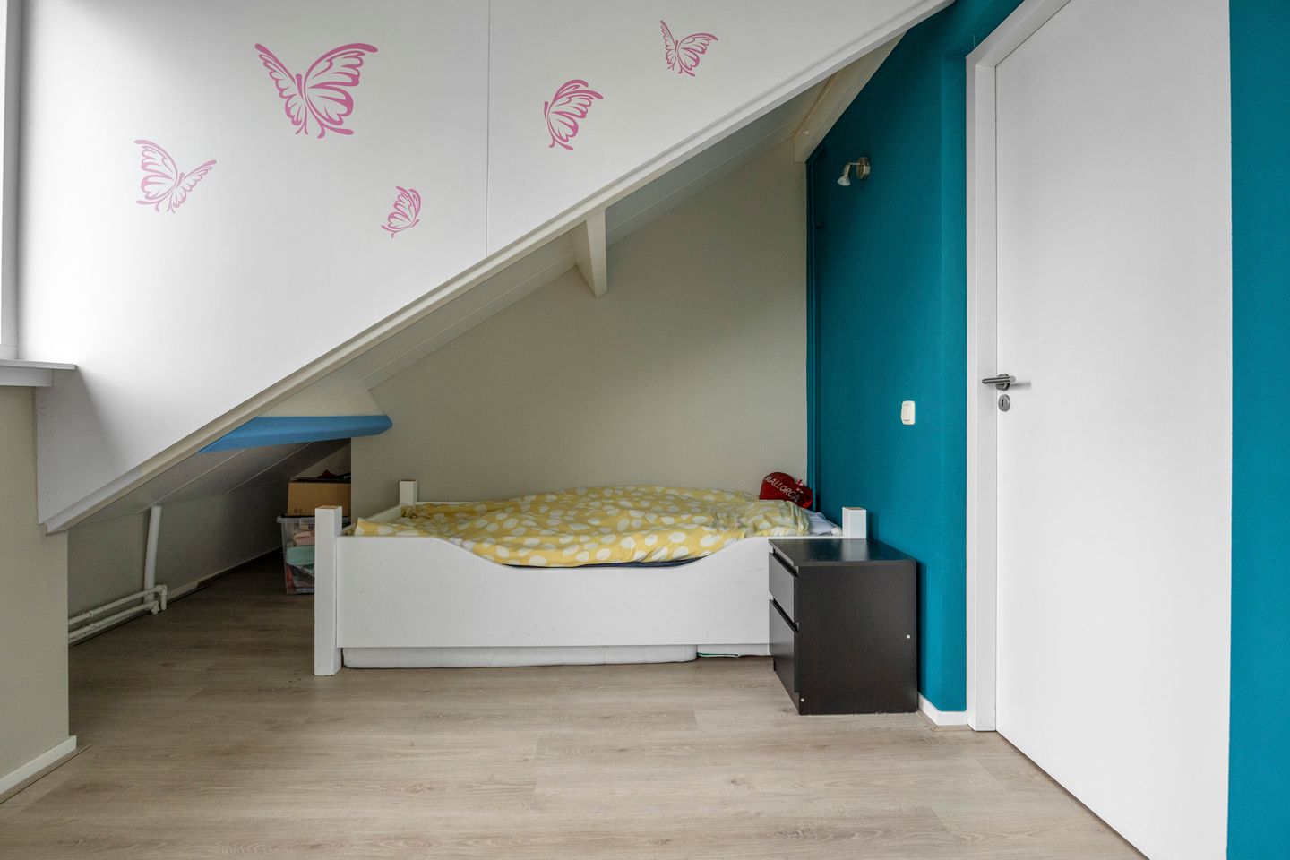 Spacious Detached Family Home with Large Private Garden and Sustainable Features — 55