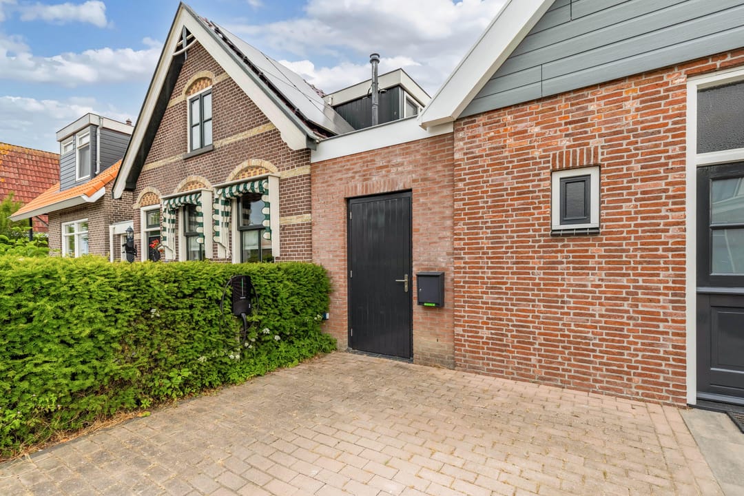 Photo 61 of Schoolstraat 18