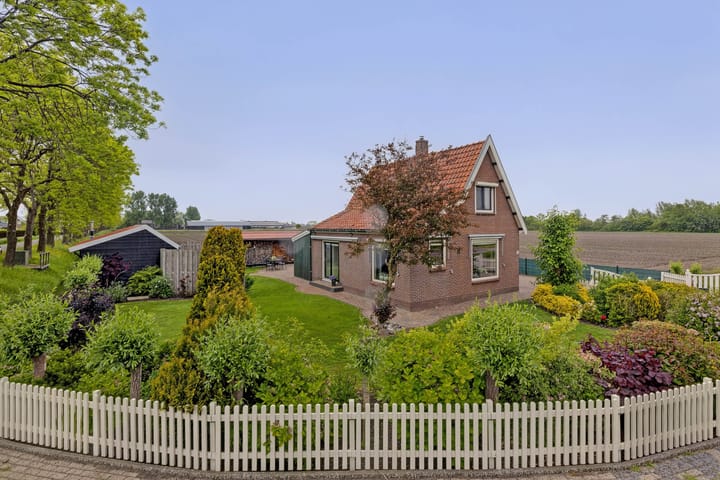 Photo 2 of Andries Dekkerweg 18