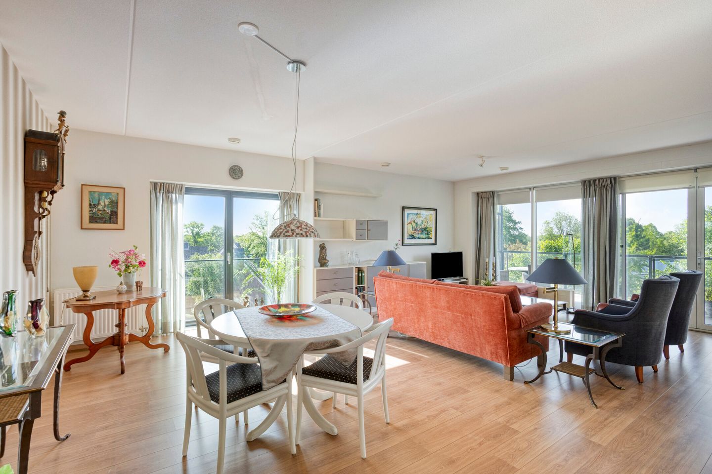 Spacious 3-Room Apartment with South-Facing Balcony in Central Castricum — 14