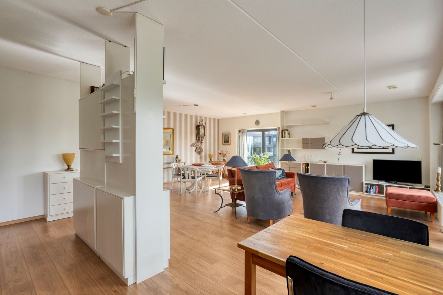 Spacious 3-Room Apartment with South-Facing Balcony in Central Castricum — 19