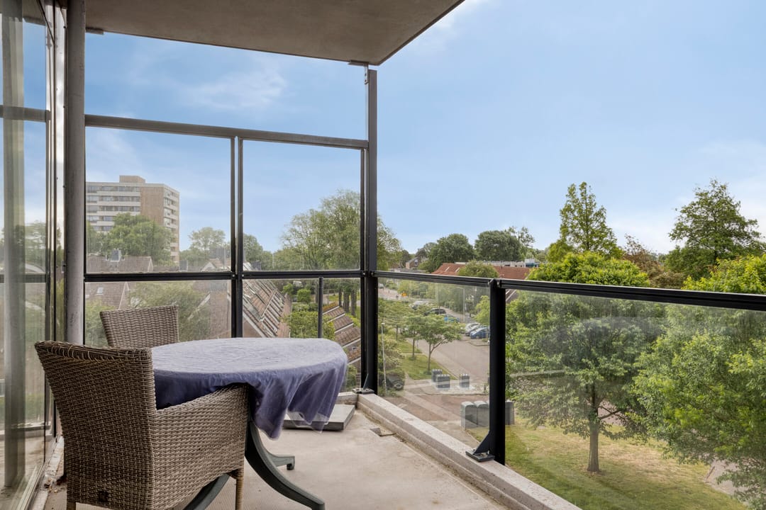 Spacious 3-Room Apartment with South-Facing Balcony in Central Castricum — 32