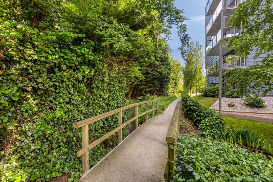 Spacious 3-Room Apartment with South-Facing Balcony in Central Castricum — 41