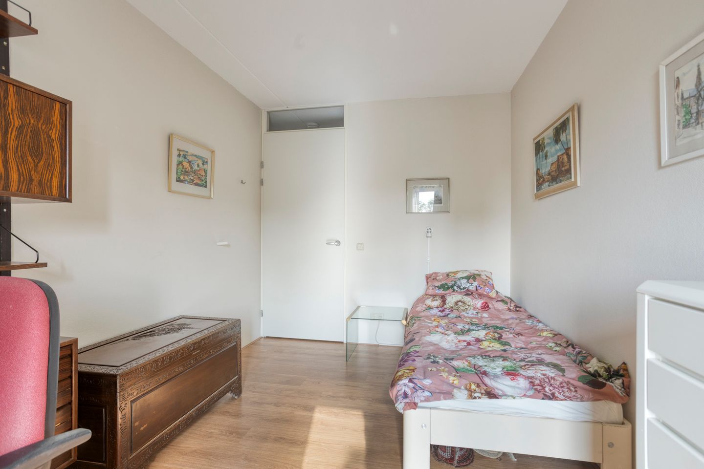 Spacious 3-Room Apartment with South-Facing Balcony in Central Castricum — 25