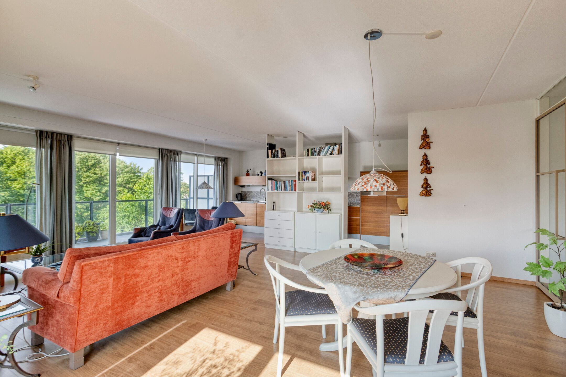 Spacious 3-Room Apartment with South-Facing Balcony in Central Castricum — 12