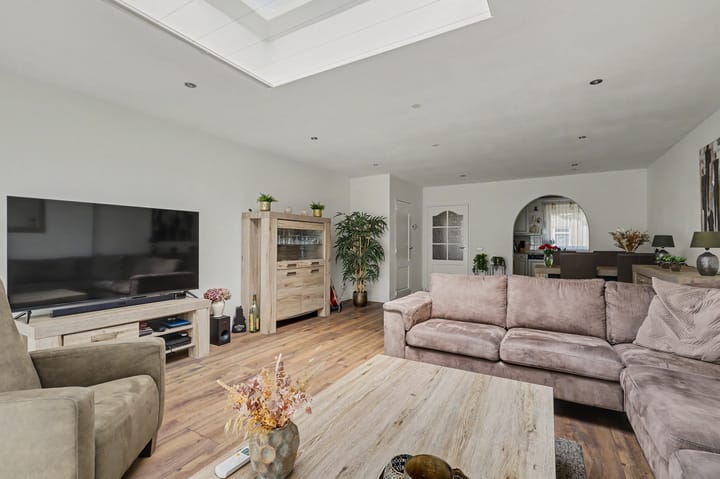 Tussenwoning te koop: Goudenregenstraat 3, Venlo