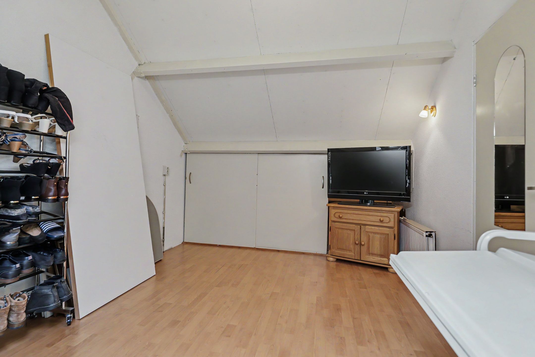 Photo 18 of Goudenregenstraat 3