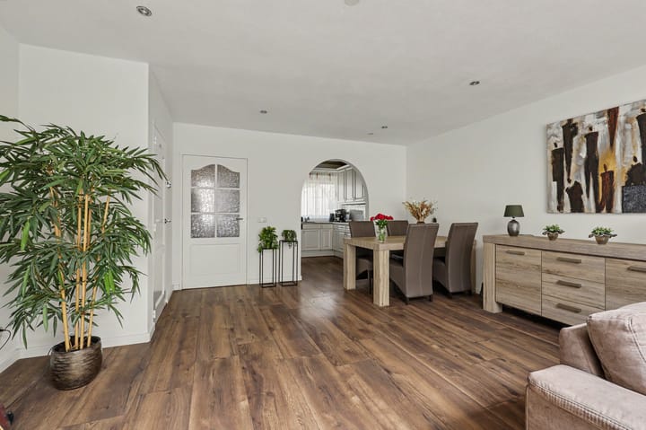 Tussenwoning te koop: Goudenregenstraat 3, Venlo