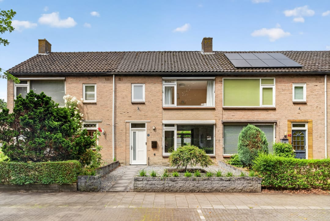 Bright Family Home with Spacious Garden in Vught North