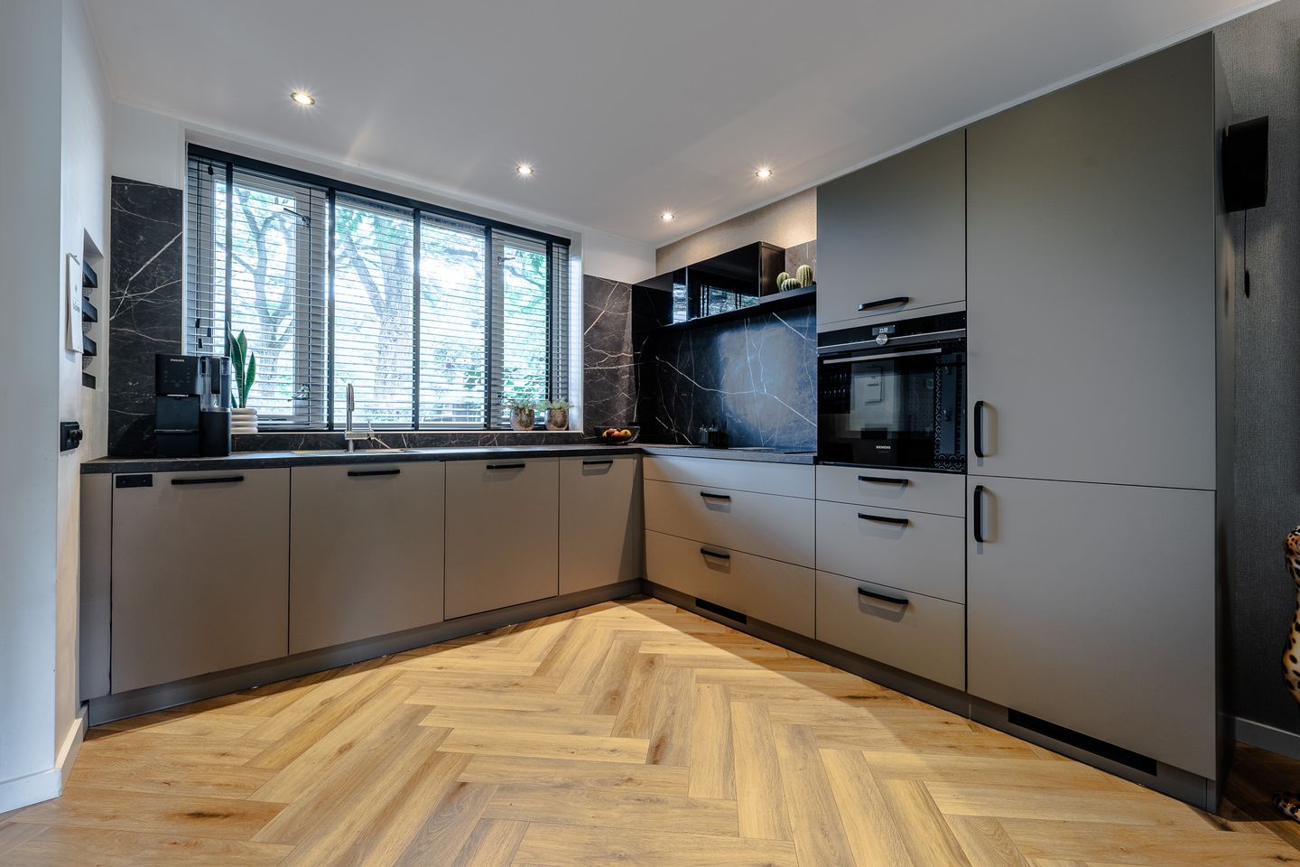 Modern Sustainable Family Home with Park Views — 10