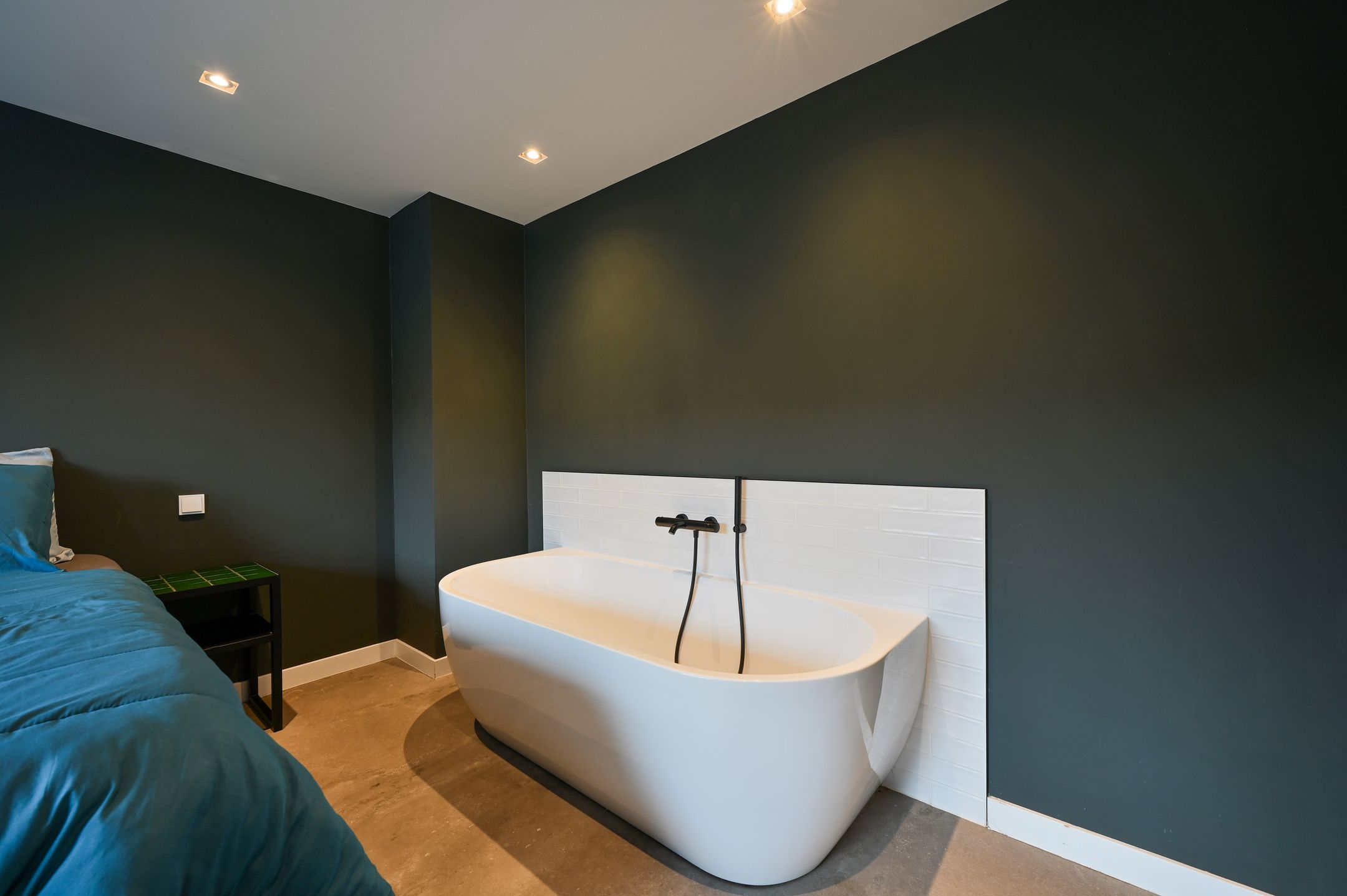 Spacious Renovated Terraced House with Basement and Modern Extension in Putten — 24