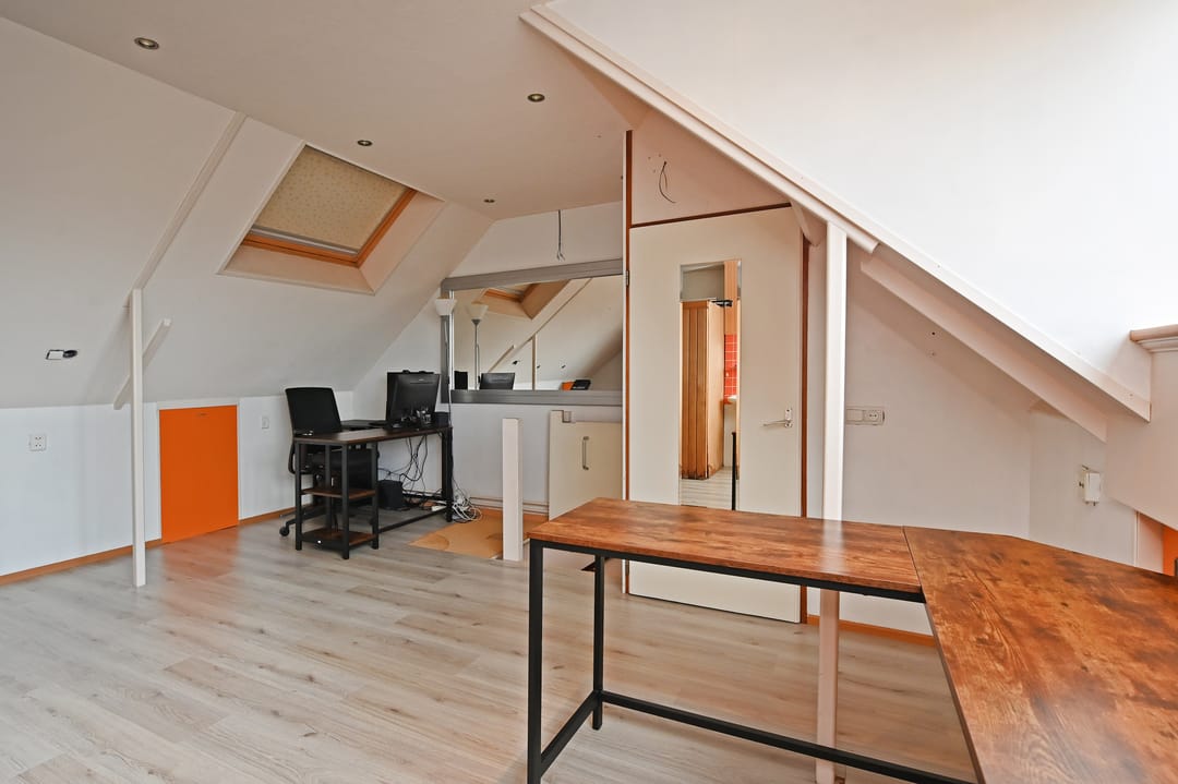 Spacious Family Home with Garden in Naaldwijk — 31