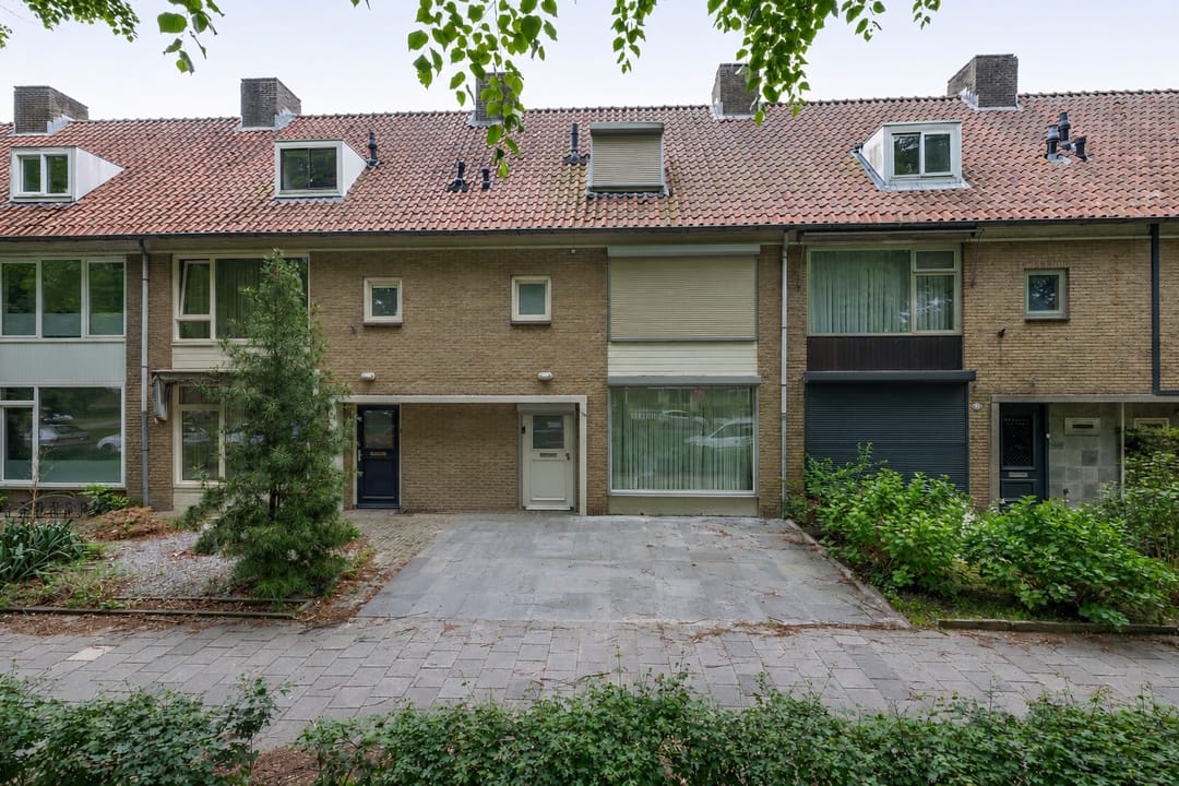 Foto 1 van Postelse Hoeflaan 106