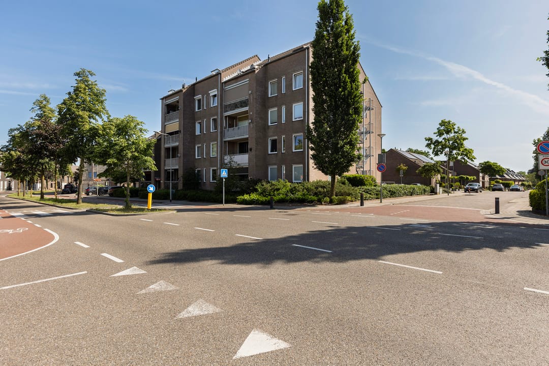 Photo 7 of Brugstraat 220