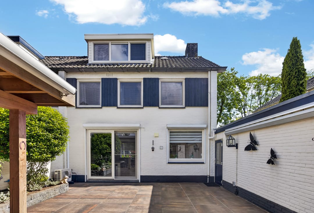 Photo 28 of Bachstraat 40