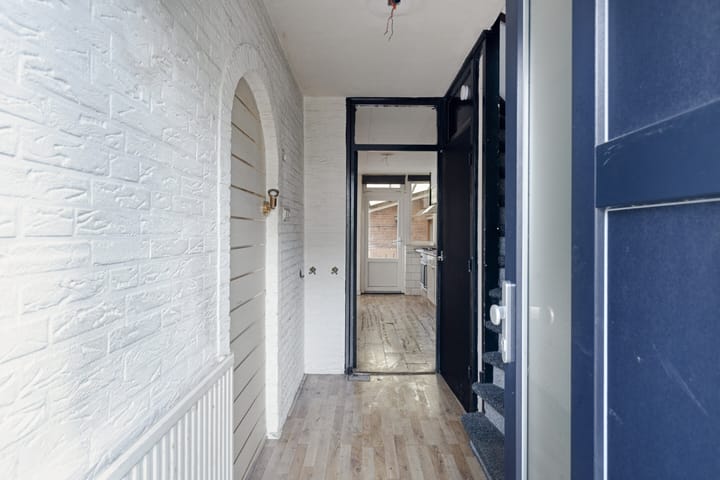 Tussenwoning te koop: Scheuterstraat 5, Rheden