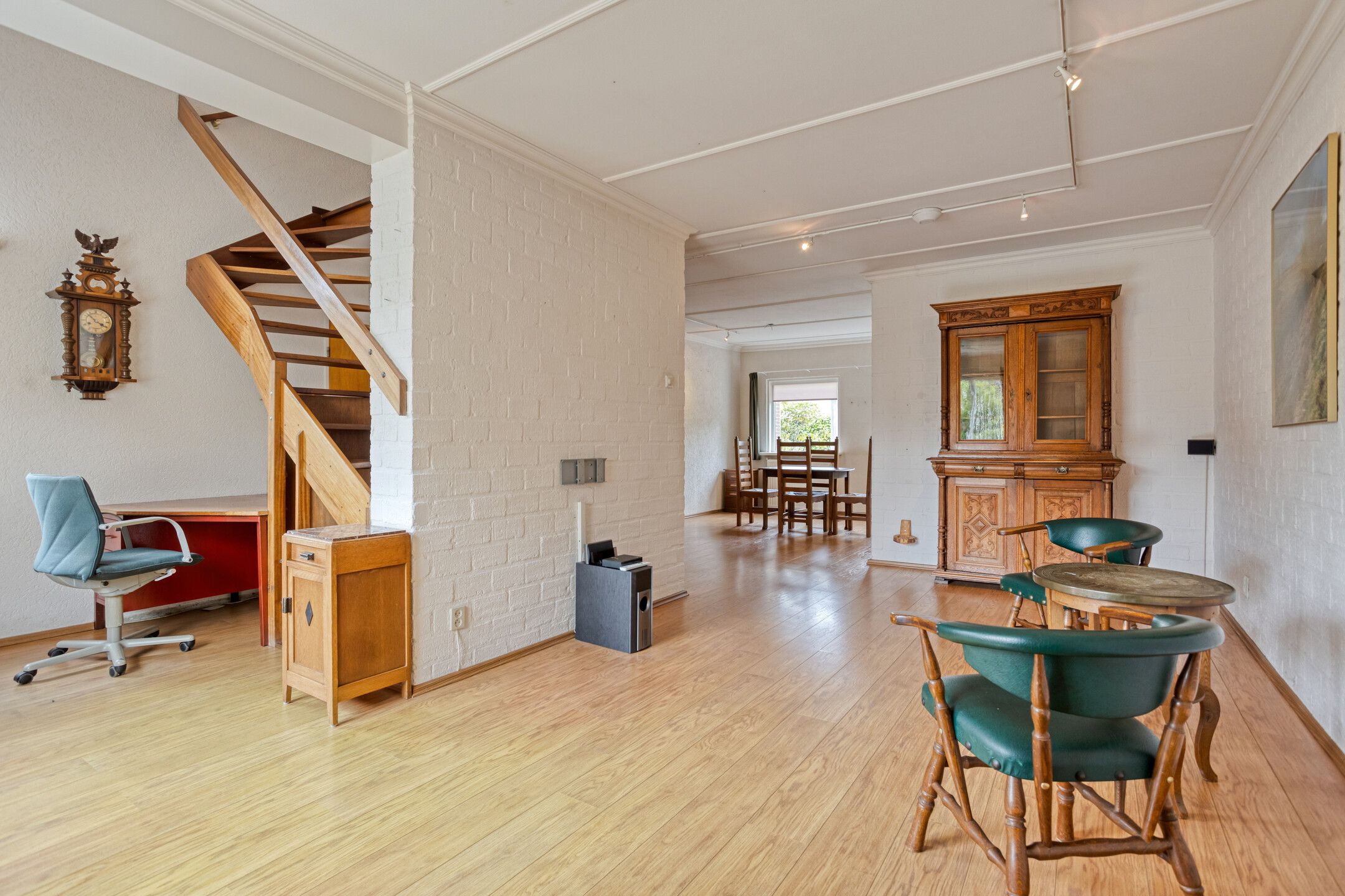 Spacious 1970s Family Home with Sunny Garden in the Heart of Ruurlo — 15