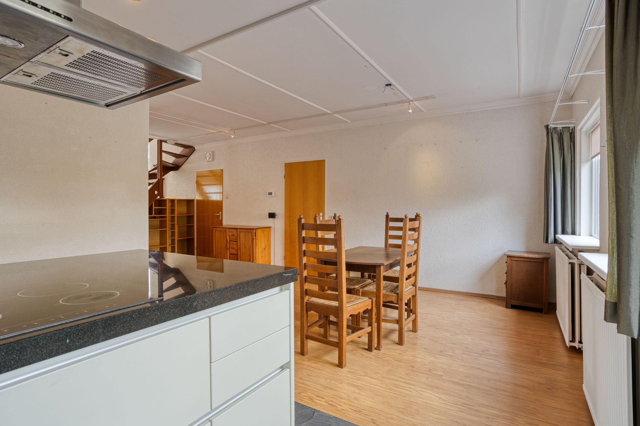 Spacious 1970s Family Home with Sunny Garden in the Heart of Ruurlo — 21