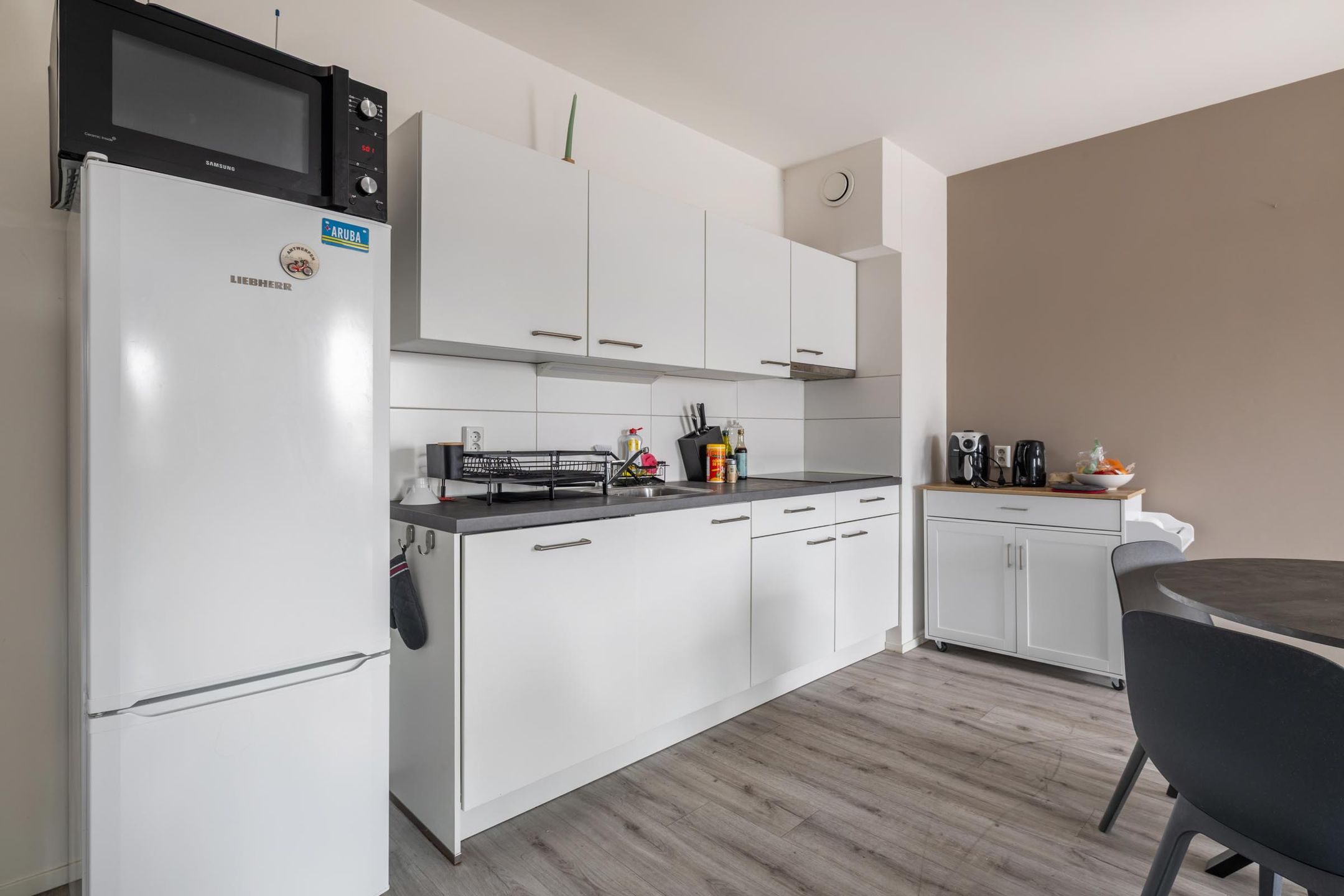 Renovated Apartment with South-Facing Balcony in Breda — 24
