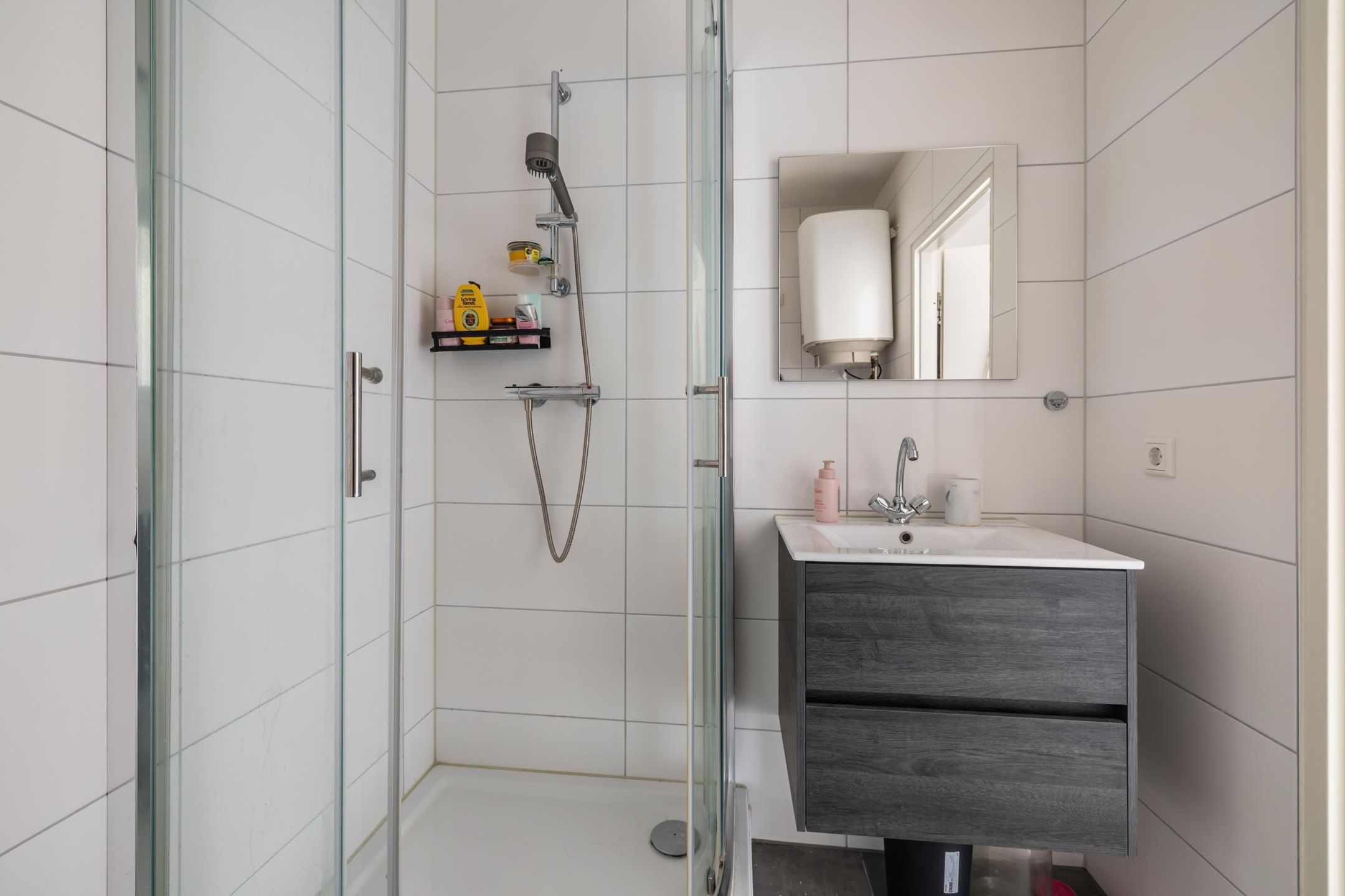 Renovated Apartment with South-Facing Balcony in Breda — 30
