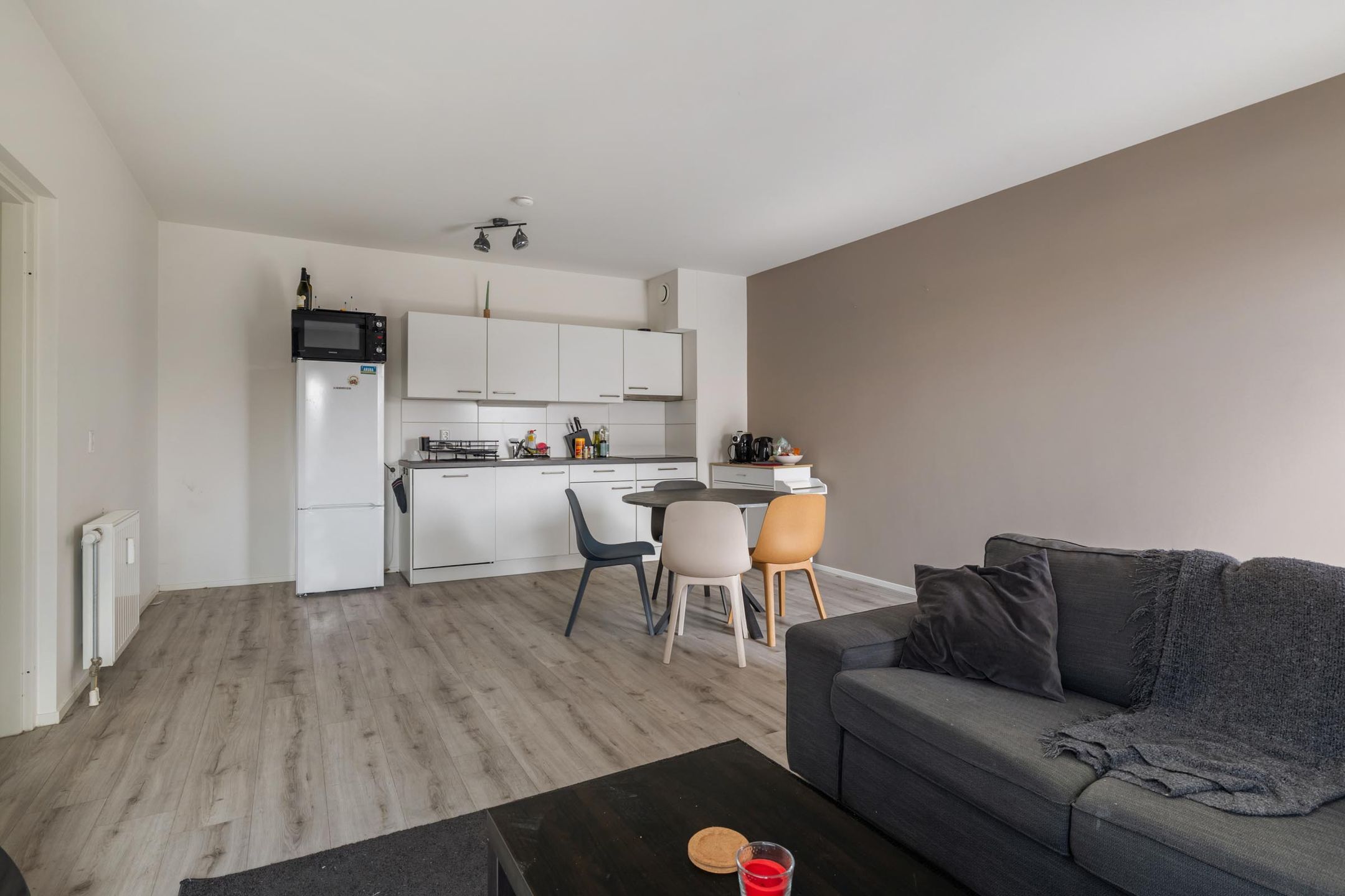 Renovated Apartment with South-Facing Balcony in Breda — 18