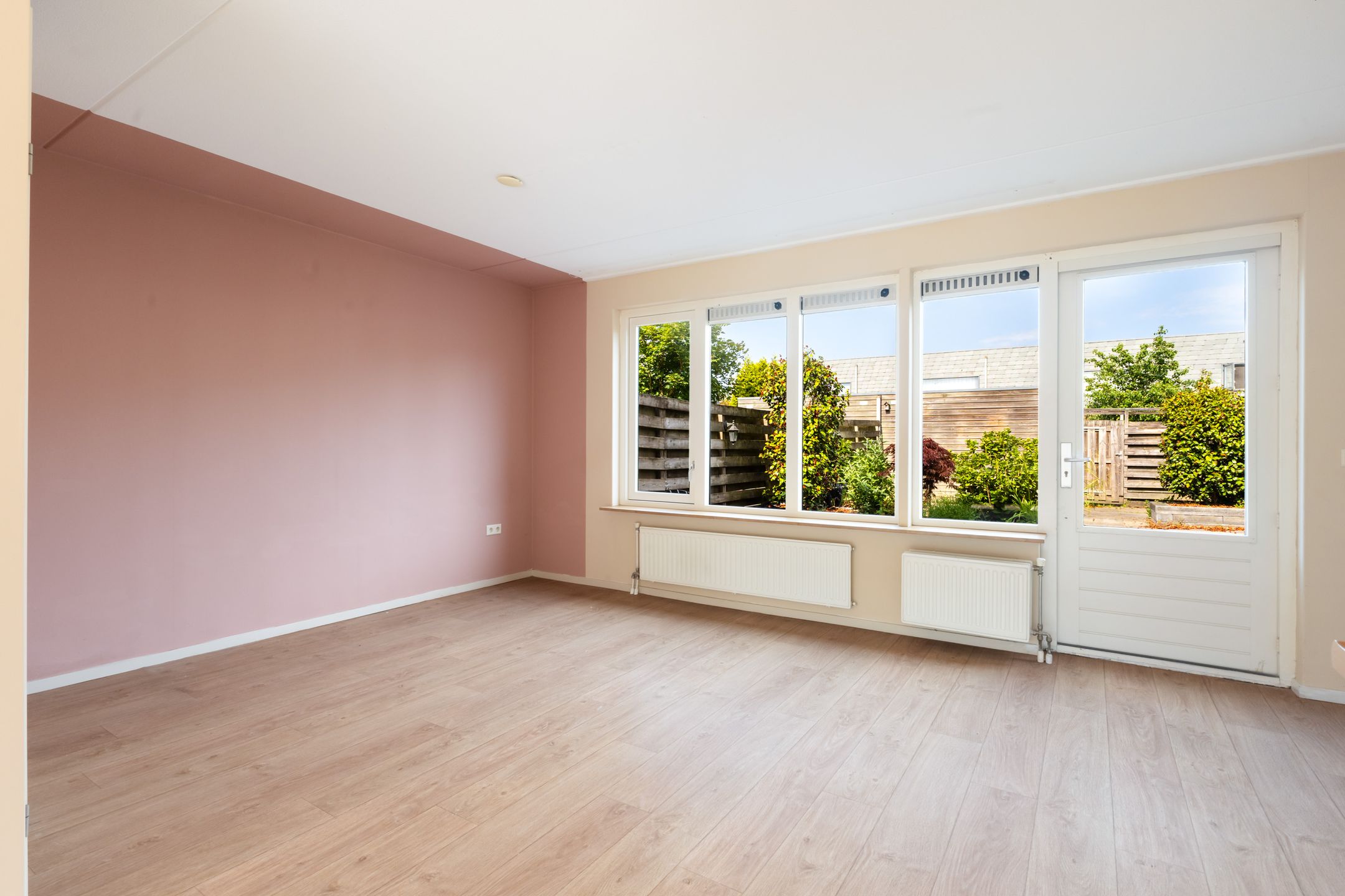 Modernisable Terraced House with Three Bedrooms and West-Facing Garden in IJsselstein — 18