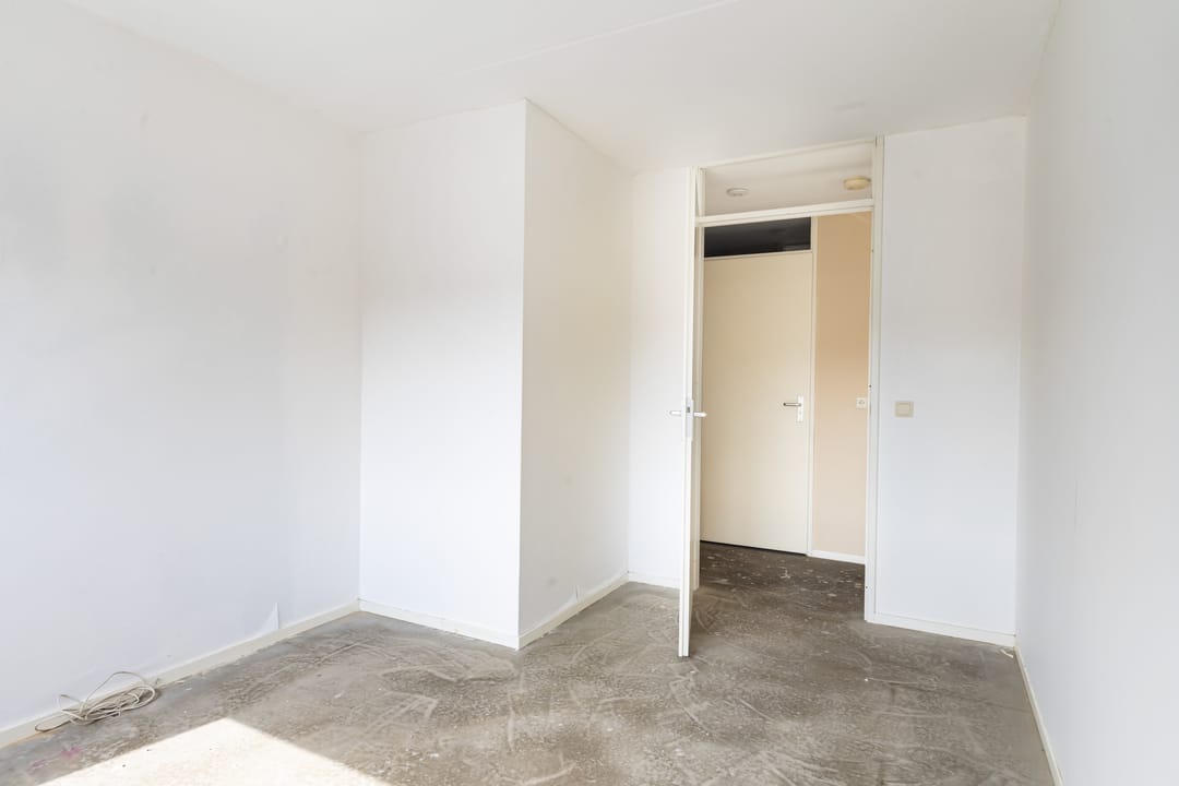 Modernisable Terraced House with Three Bedrooms and West-Facing Garden in IJsselstein — 26